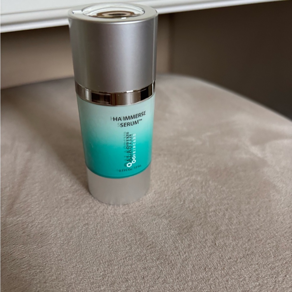 Sea Silver and Green Revitalizing Face Oil